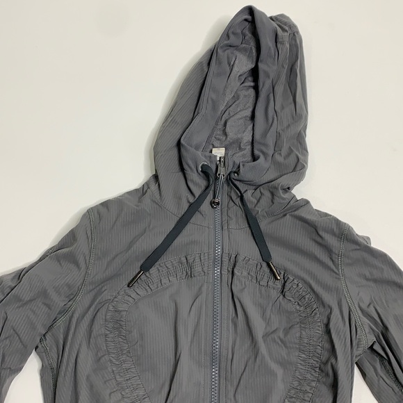 Lululemon Reversible Dance Studio Jacket Blurred Grey Zip Up Hooded Thumbholes 4 - Picture 4 of 16